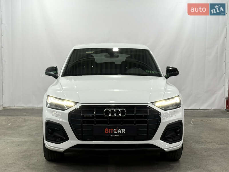 Внедорожник / Кроссовер Audi Q5 2021 в Одессе