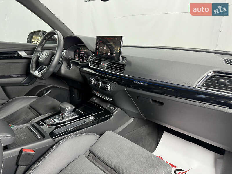 Внедорожник / Кроссовер Audi Q5 2021 в Одессе
