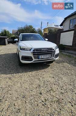 Внедорожник / Кроссовер Audi Q5 2017 в 