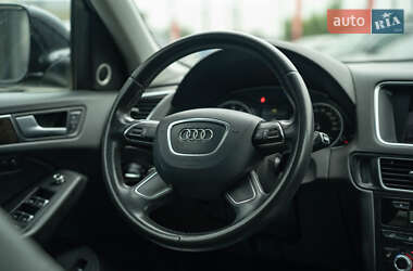 Внедорожник / Кроссовер Audi Q5 2012 в 