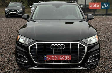 Позашляховик / Кросовер Audi Q5 2021 в 