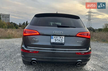 Позашляховик / Кросовер Audi Q5 2016 в 