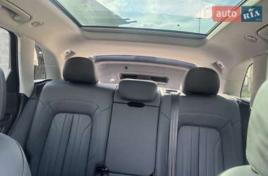 Позашляховик / Кросовер Audi Q5 2021 в 