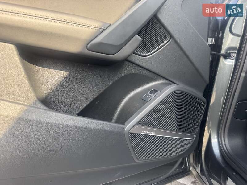 Позашляховик / Кросовер Audi Q5 2021 в Києві