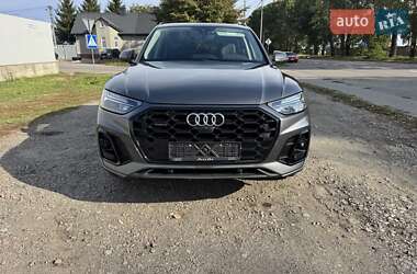 Позашляховик / Кросовер Audi Q5 2021 в 