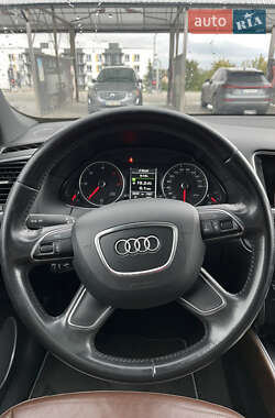 Позашляховик / Кросовер Audi Q5 2013 в 