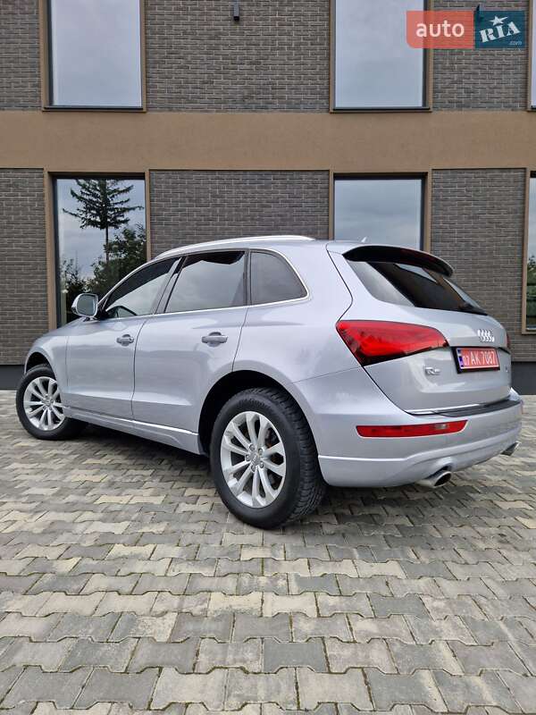 Внедорожник / Кроссовер Audi Q5 2017 в Коломые