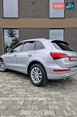 Позашляховик / Кросовер Audi Q5 2017 в 