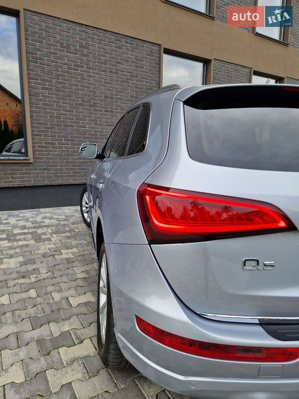 Внедорожник / Кроссовер Audi Q5 2017 в Коломые
