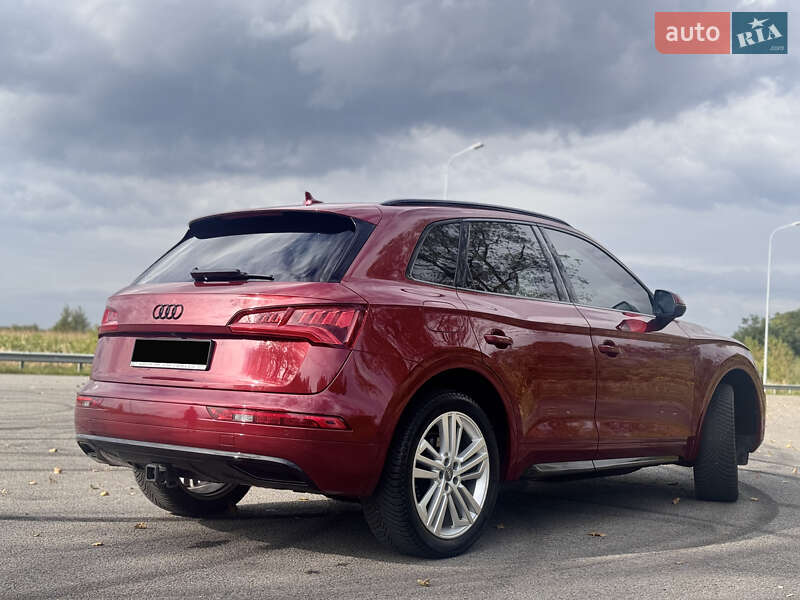 Внедорожник / Кроссовер Audi Q5 2018 в Львове