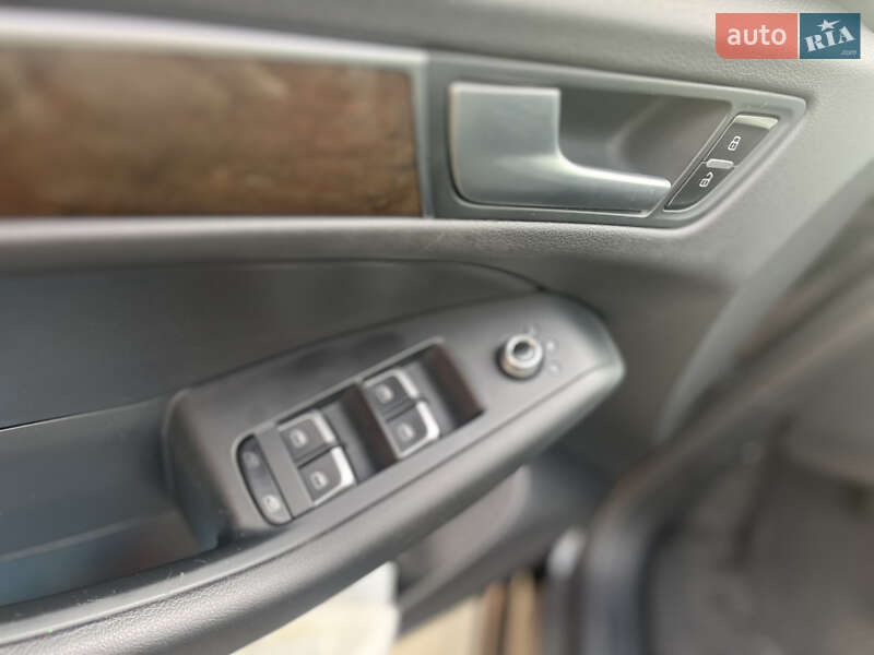 Внедорожник / Кроссовер Audi Q5 2012 в Львове