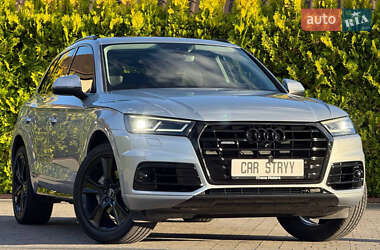 Позашляховик / Кросовер Audi Q5 2018 в 
