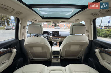 Внедорожник / Кроссовер Audi Q5 2022 в 