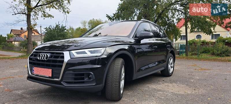 Внедорожник / Кроссовер Audi Q5 2020 в Полтаве