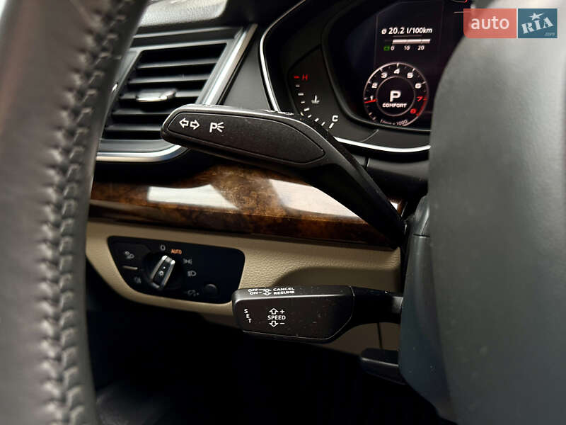 Внедорожник / Кроссовер Audi Q5 2018 в Ровно