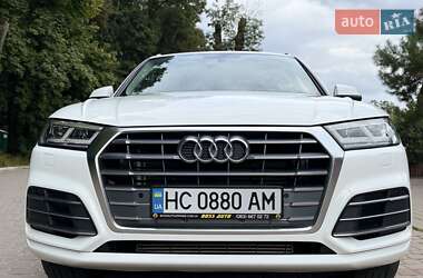Внедорожник / Кроссовер Audi Q5 2018 в 