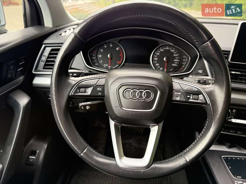 Внедорожник / Кроссовер Audi Q5 2018 в Львове фото 24 Внедорожник / Кроссовер Audi Q5 2018 в Львове