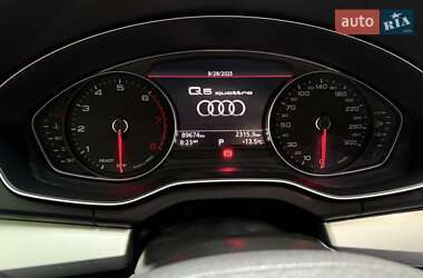 Внедорожник / Кроссовер Audi Q5 2018 в 