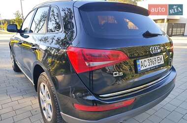Внедорожник / Кроссовер Audi Q5 2016 в 