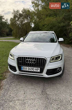Внедорожник / Кроссовер Audi Q5 2012 в Скале-Подольской