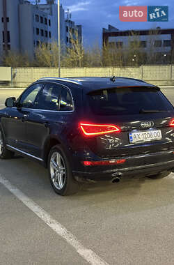 Позашляховик / Кросовер Audi Q5 2013 в 