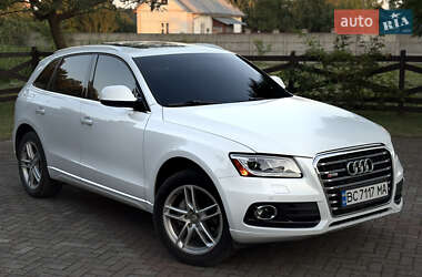 Позашляховик / Кросовер Audi Q5 2016 в 