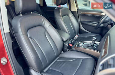 Внедорожник / Кроссовер Audi Q5 2015 в 