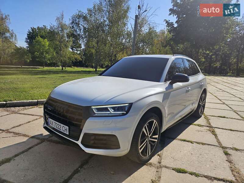 Audi Q5 2019