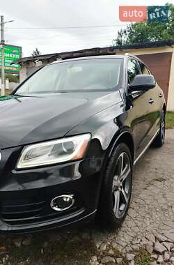 Внедорожник / Кроссовер Audi Q5 2015 в 