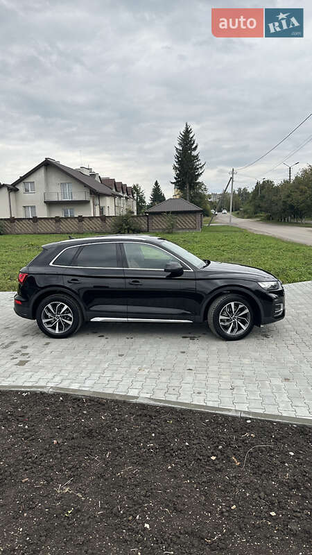 Внедорожник / Кроссовер Audi Q5 2021 в Львове фото 4 Внедорожник / Кроссовер Audi Q5 2021 в Львове