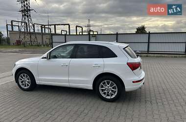 Внедорожник / Кроссовер Audi Q5 2011 в 