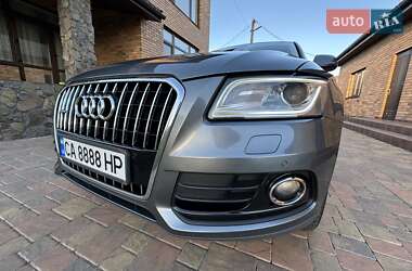 Позашляховик / Кросовер Audi Q5 2015 в 