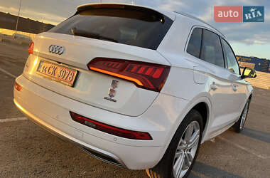 Внедорожник / Кроссовер Audi Q5 2019 в 