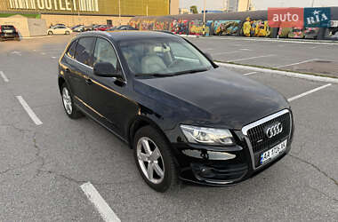 Внедорожник / Кроссовер Audi Q5 2011 в 