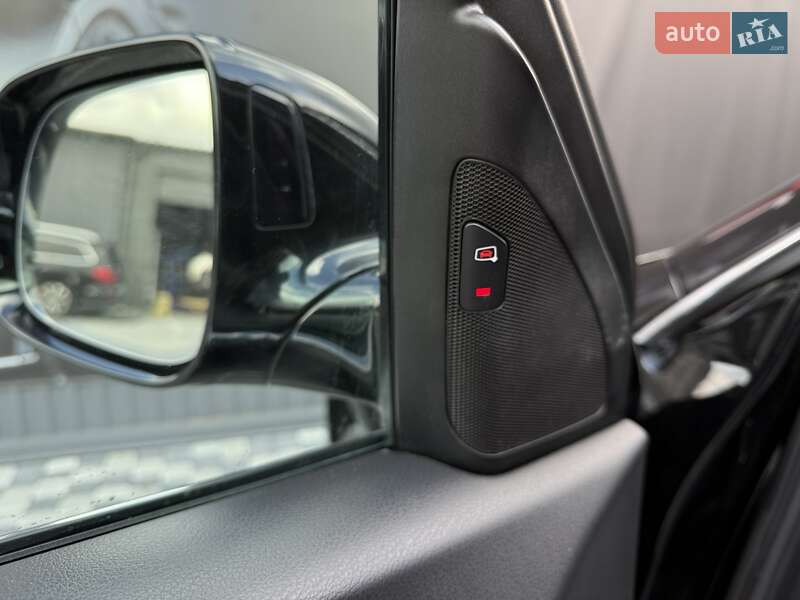 Позашляховик / Кросовер Audi Q5 2015 в Львові