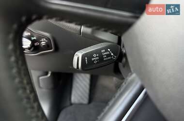 Внедорожник / Кроссовер Audi Q5 2015 в 