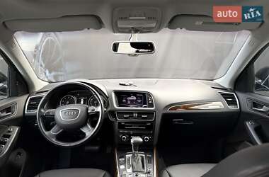 Внедорожник / Кроссовер Audi Q5 2015 в 