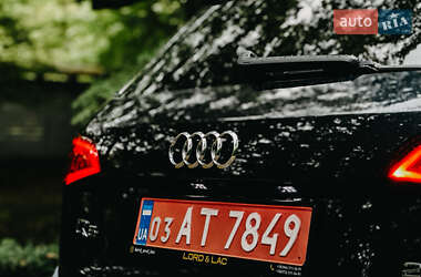 Позашляховик / Кросовер Audi Q5 2013 в 