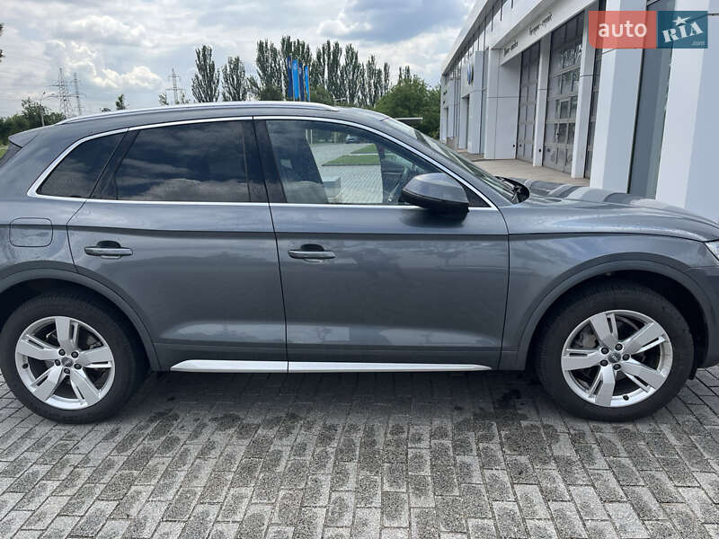 Позашляховик / Кросовер Audi Q5 2018 в Кривому Розі