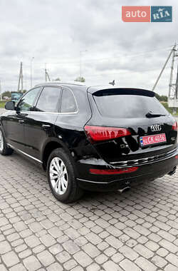 Внедорожник / Кроссовер Audi Q5 2015 в 