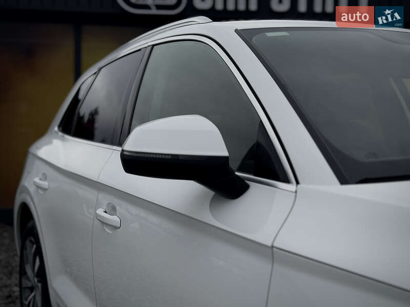 Внедорожник / Кроссовер Audi Q5 2020 в Стрые