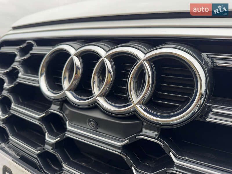 Внедорожник / Кроссовер Audi Q5 2020 в Стрые