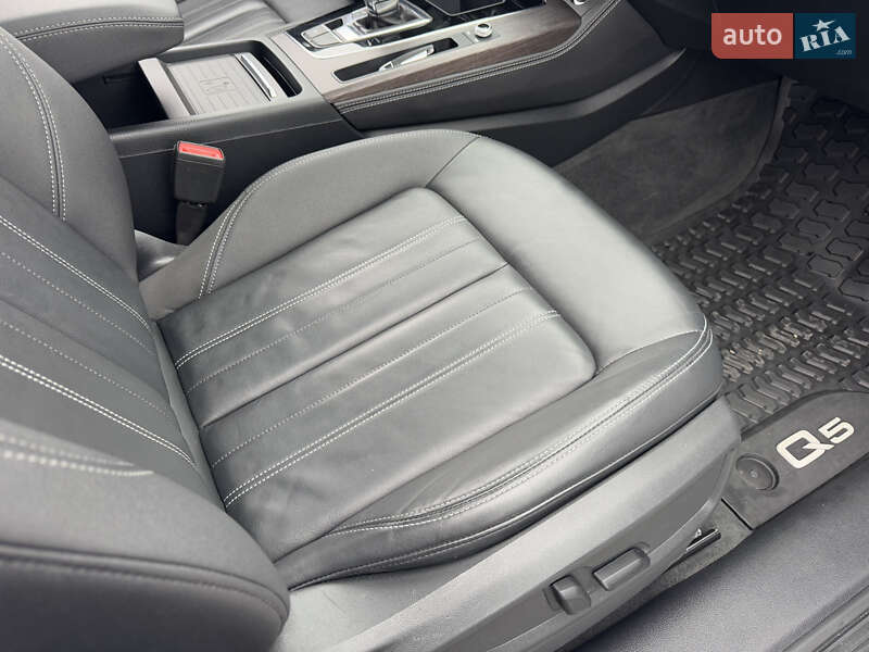 Внедорожник / Кроссовер Audi Q5 2020 в Стрые