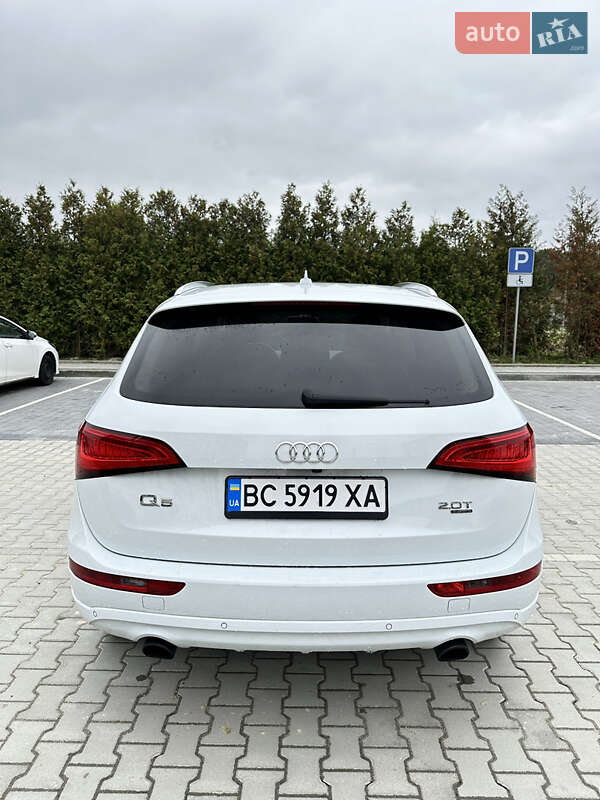 Внедорожник / Кроссовер Audi Q5 2014 в Городке
