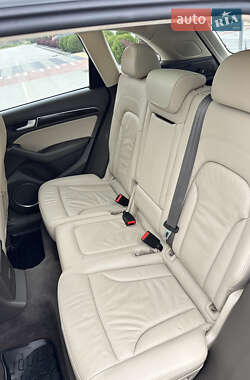 Внедорожник / Кроссовер Audi Q5 2014 в 