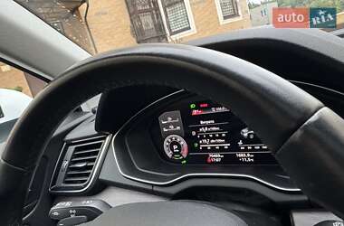 Внедорожник / Кроссовер Audi Q5 2021 в 