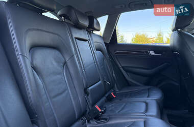 Позашляховик / Кросовер Audi Q5 2015 в 