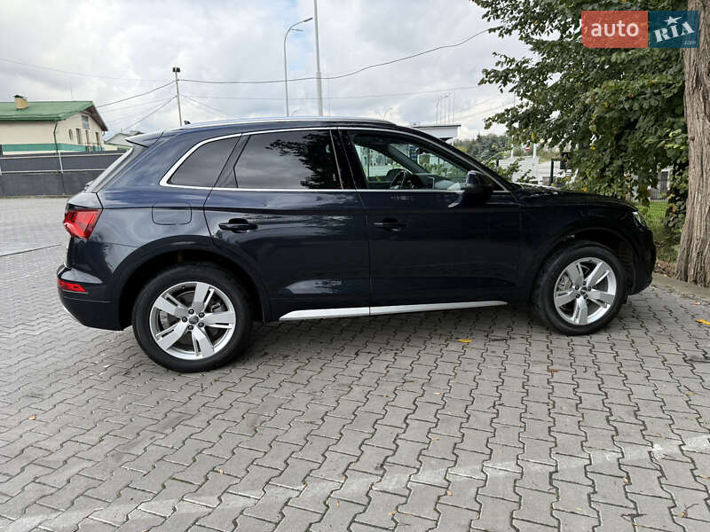 Внедорожник / Кроссовер Audi Q5 2017 в Луцке фото 7 Внедорожник / Кроссовер Audi Q5 2017 в Луцке