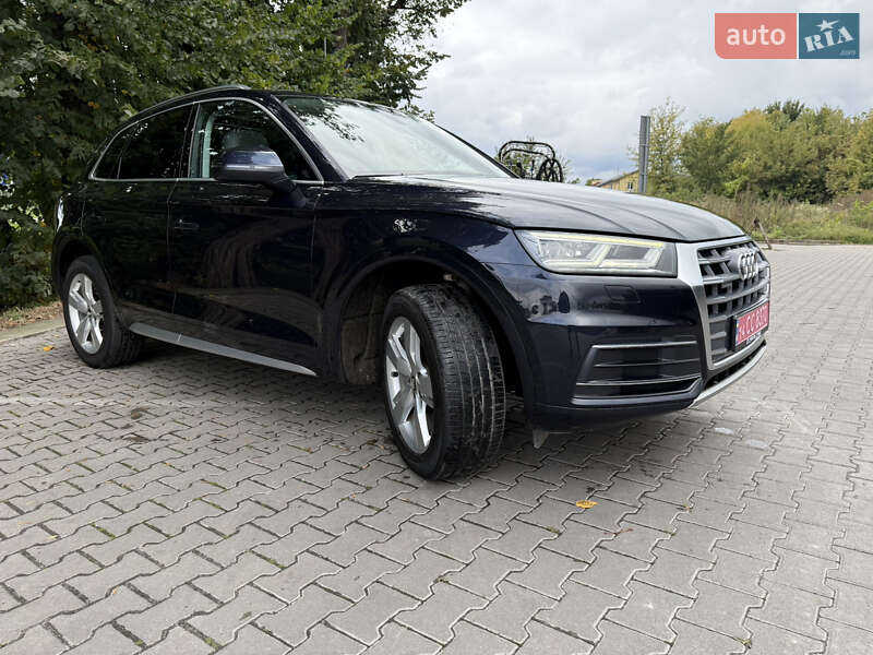 Внедорожник / Кроссовер Audi Q5 2017 в Луцке фото 4 Внедорожник / Кроссовер Audi Q5 2017 в Луцке