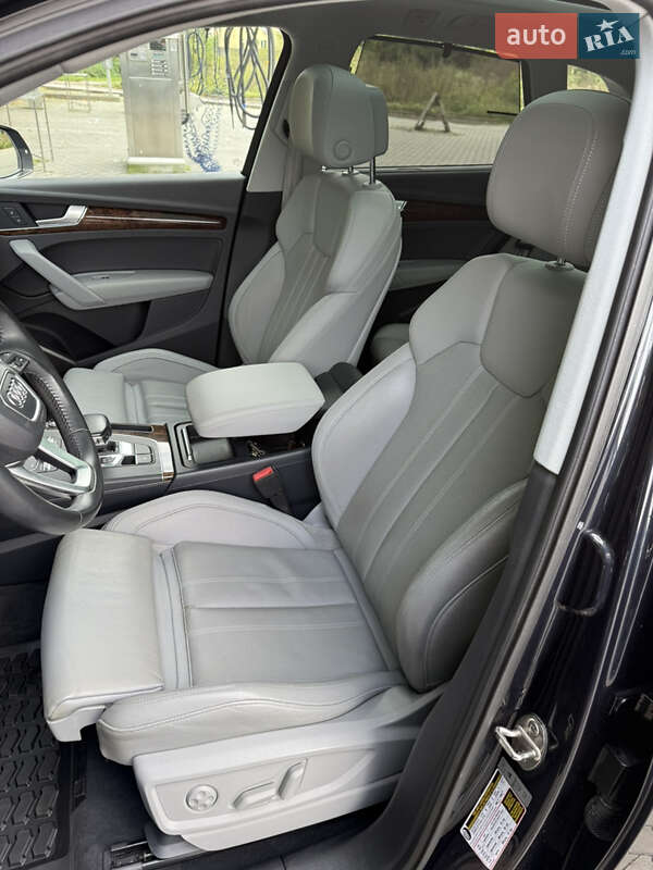 Внедорожник / Кроссовер Audi Q5 2017 в Луцке фото 24 Внедорожник / Кроссовер Audi Q5 2017 в Луцке